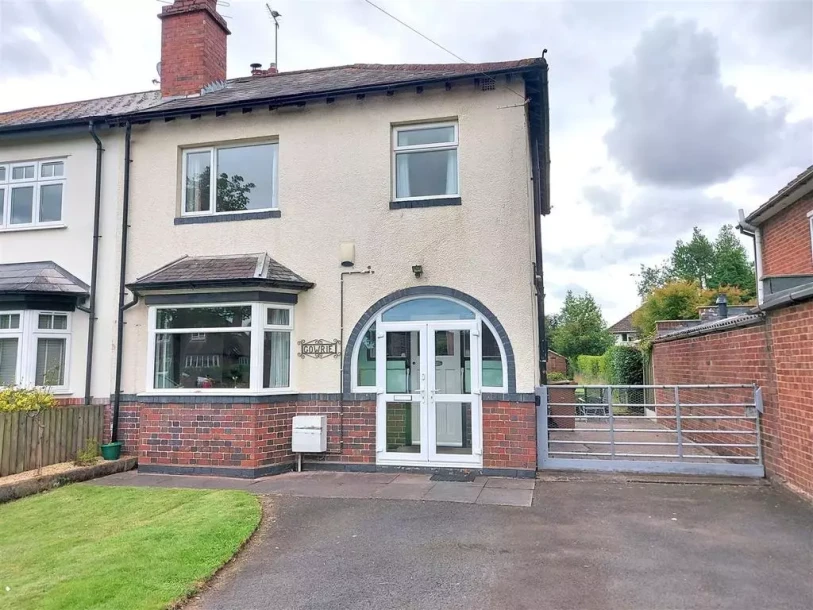 3 bedroom semi-detached house for sale-10